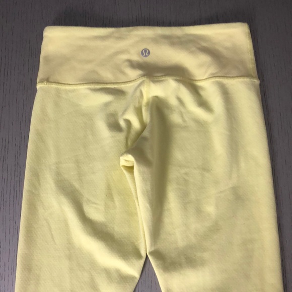 rara Lululemon Wunder Under yellow  cotton size 4 - Picture 7 of 7